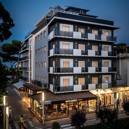 Hotel Mocambo Riccione Dış mekan fotoğraf