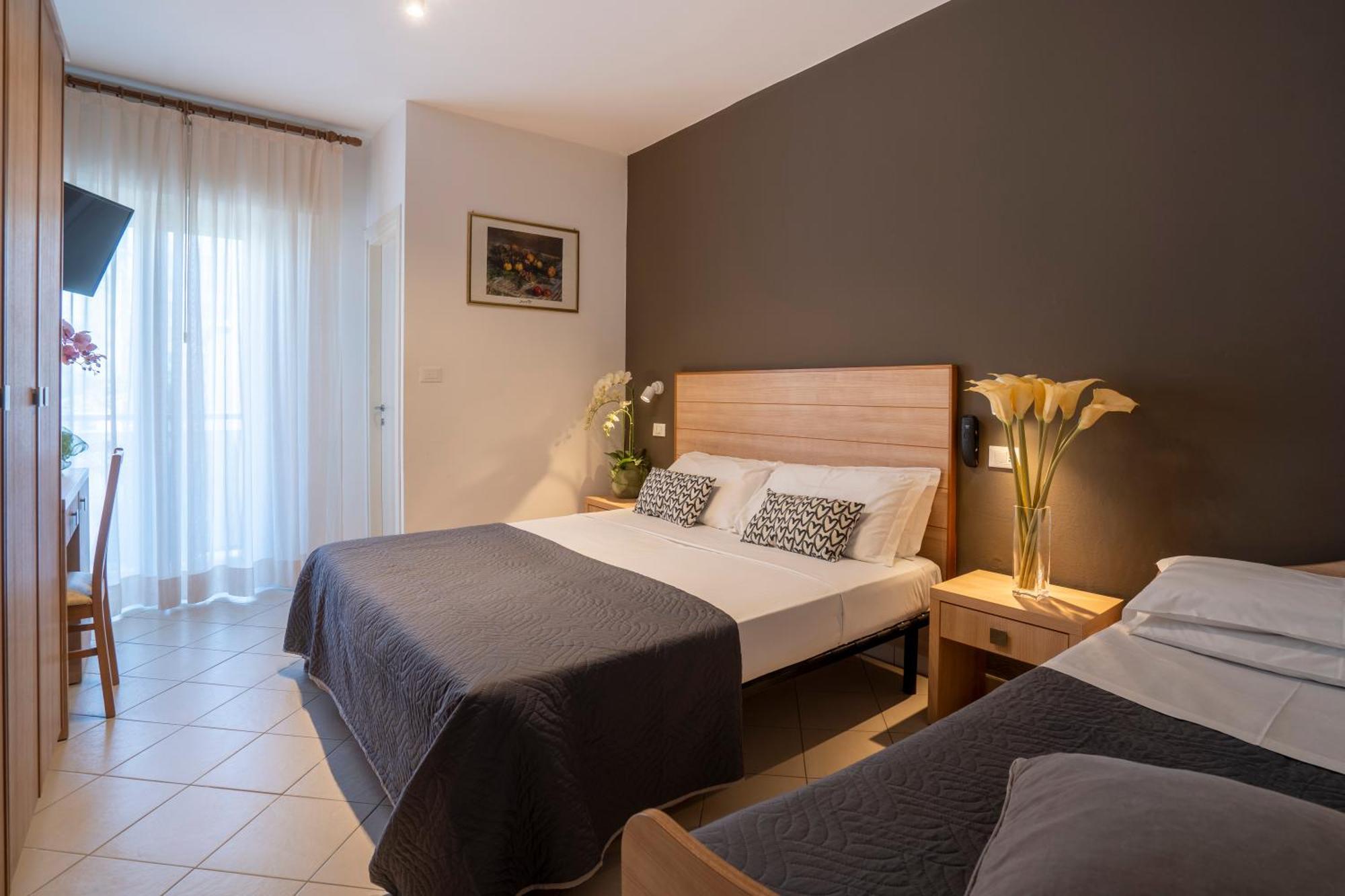Hotel Mocambo Riccione Oda fotoğraf